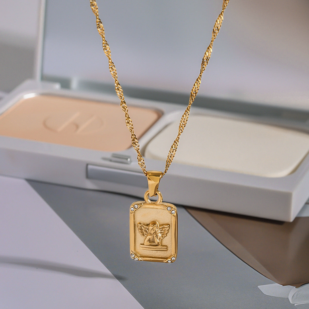 Minimalist Elegant Geometric Titanium Steel Pendant Plated Stainless Steel Necklace for Women