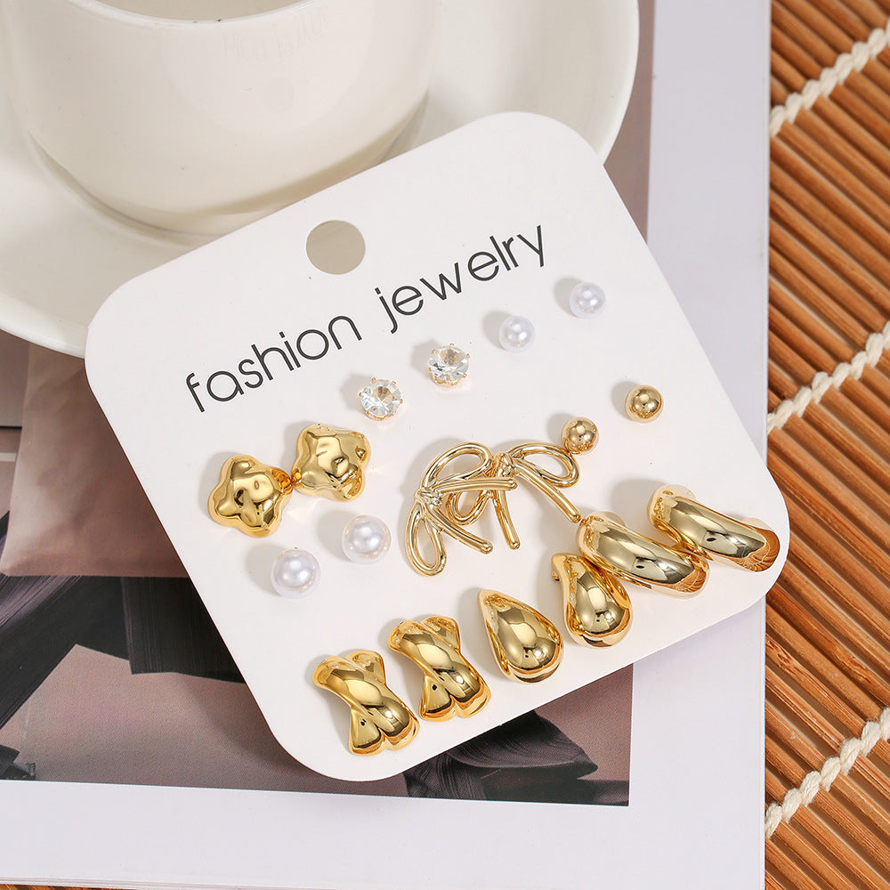 Vintage Geometric Heart Alloy Plated Earrings with Pearl