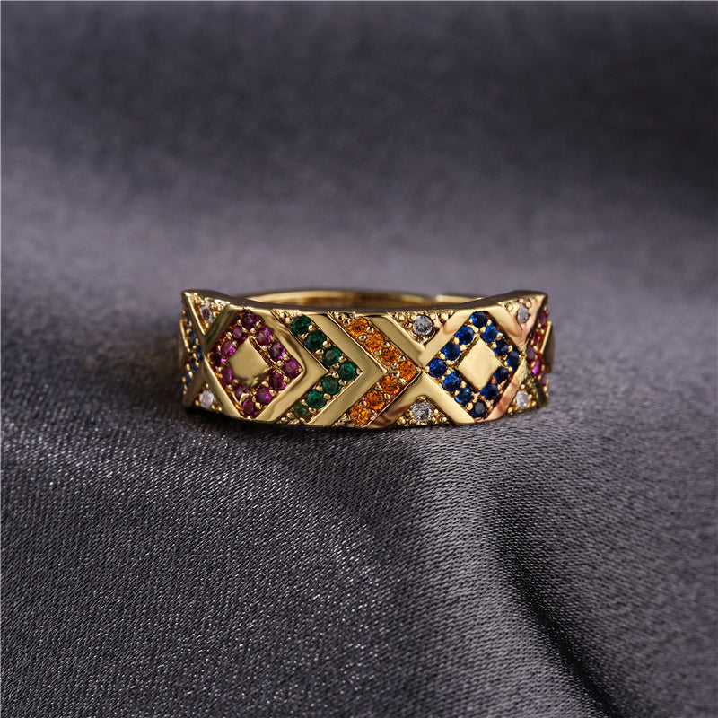 Anello geometrico minimalista in rame con placcatura in oro e zirconi colorati micro-incastonati per donna