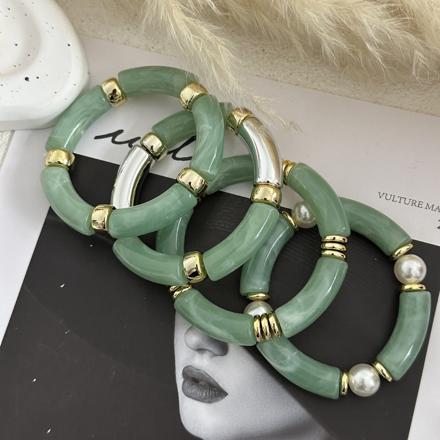 Fashion Vintage Geometric Acrylic Drip Oil Curved Tube Bracelet