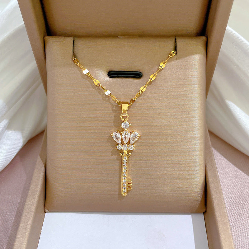 Collar con colgante de luna geométrica para mujer en acero de titanio con acabado chapado, elegante cadena de clavícula para bodas y fiestas