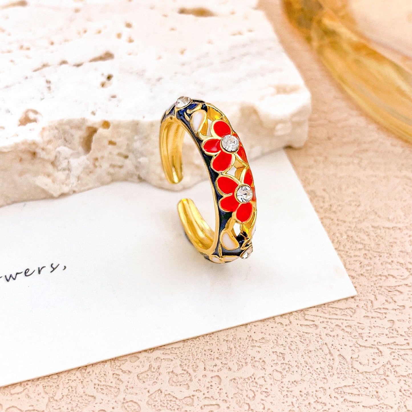 Anello in lega placcato oro con design floreale e cavo, elegante e di lusso, per donna