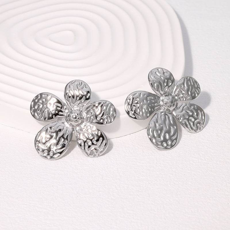 Minimalist Stainless Steel Flower Stud Earrings for Women with Plating Finish, Fashionable and Hypoallergenic