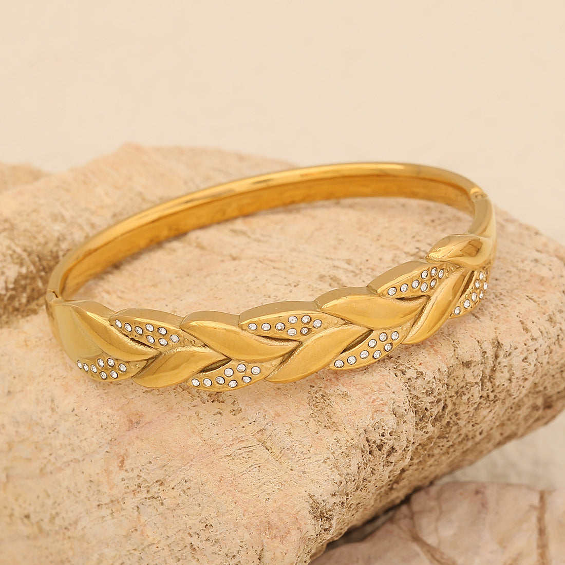 Bracciale minimalist in acciaio inossidabile con intarsio completo di strass per donna