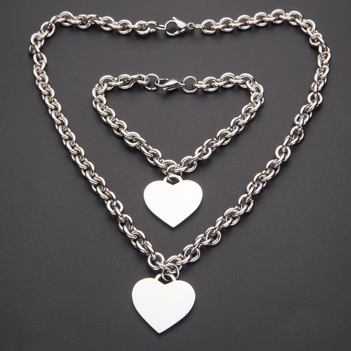 Sweet Minimalist Heart-Shaped Titanium Steel Necklace and Bracelet Set with Polished Stainless Steel Lobster Clasp