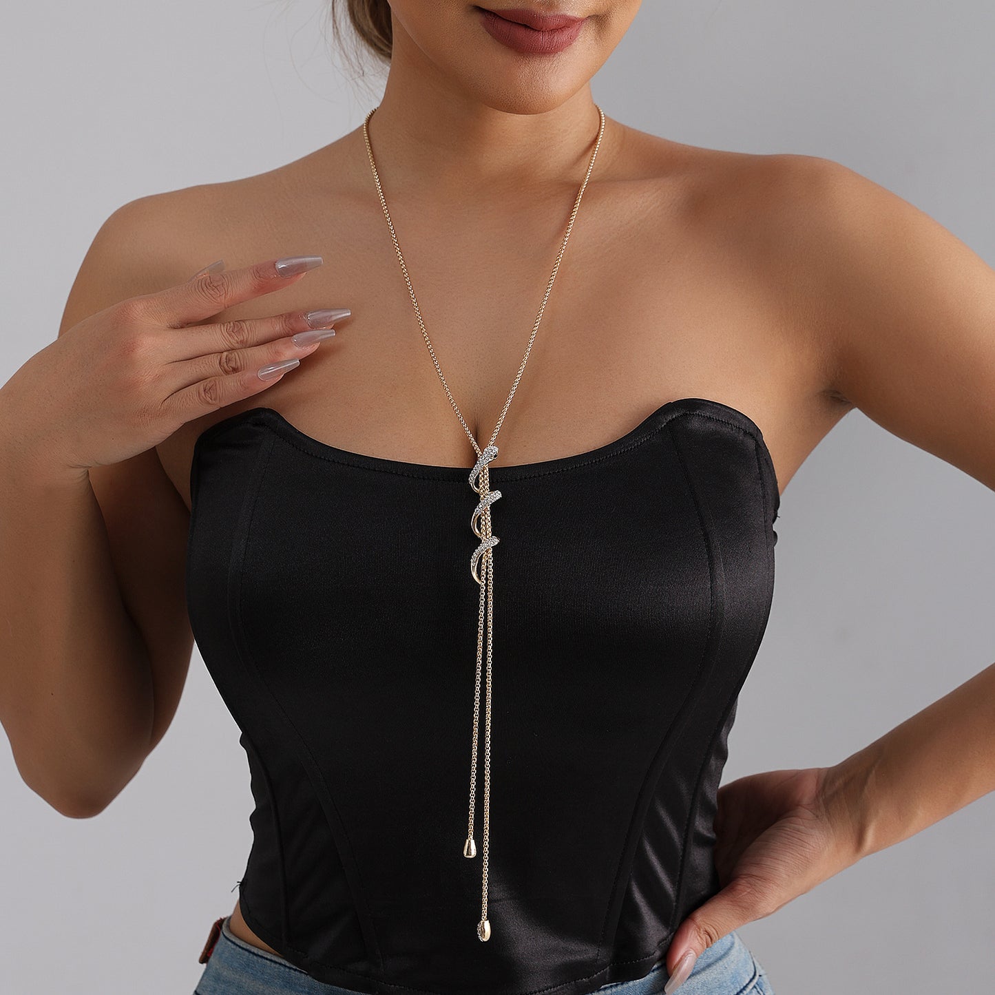 Sexy Rhinestone Inlaid Geometric Snake Pendant Alloy Plated Long Necklace for Women