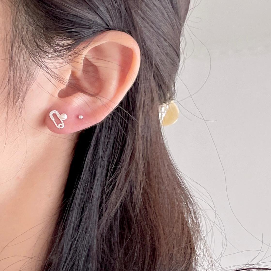 Pendientes de botón de plata de ley 925 con forma de gota de agua y perla, estilo dibujos animados, para mujer