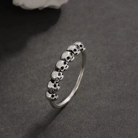 Vintage-Style Skull Ring for Men and Women Made of Brass with Antique Finish Halloween-Themed Fashion Statement Ring