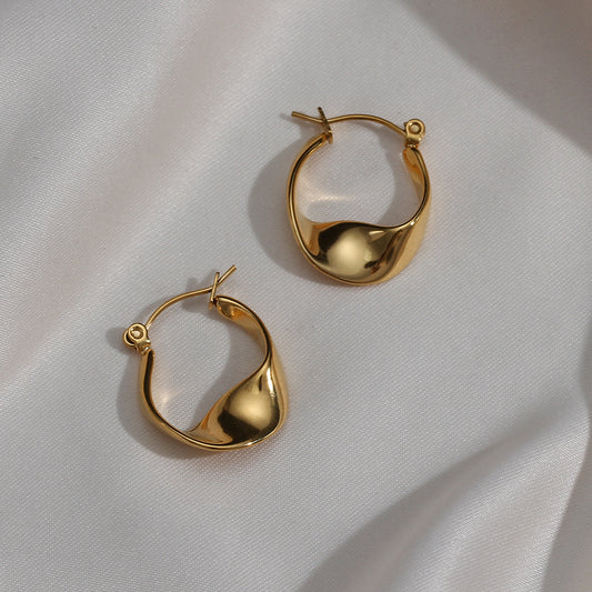 Pendientes de aro minimalistas y modernos de acero inoxidable con diseño geométrico y detalles trenzados para mujer