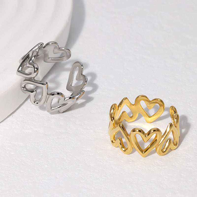 Dulce Anillo Minimalista con Forma de Corazón de Acero de Titanio para Mujer con Chapado en Oro de 18K y Banda Abierta Ajustable
