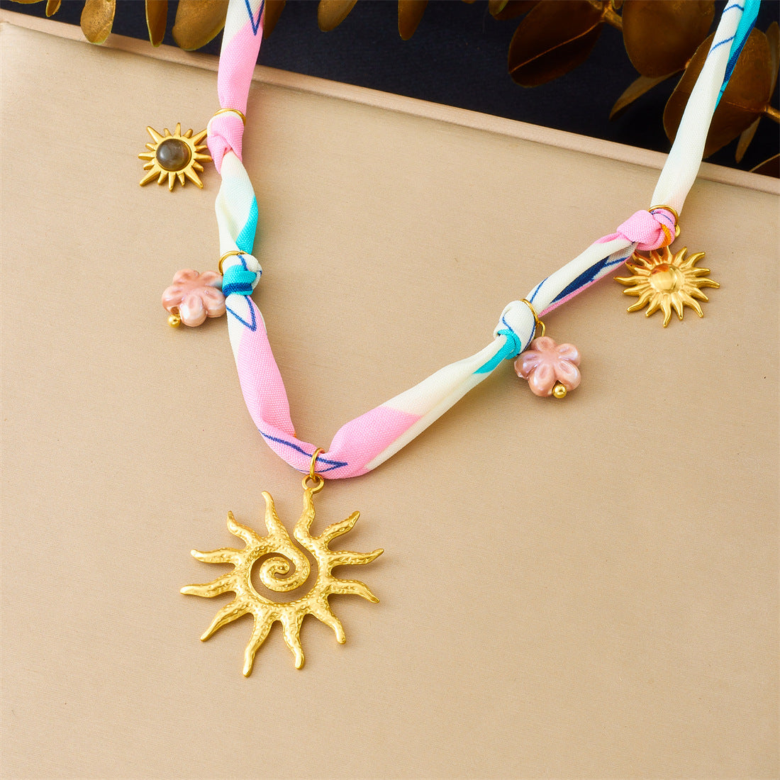 Sweet Tie-Dye Flower Sun Gold Plated Stainless Steel Tiger's Eye Pendant Necklace with Rope Chain