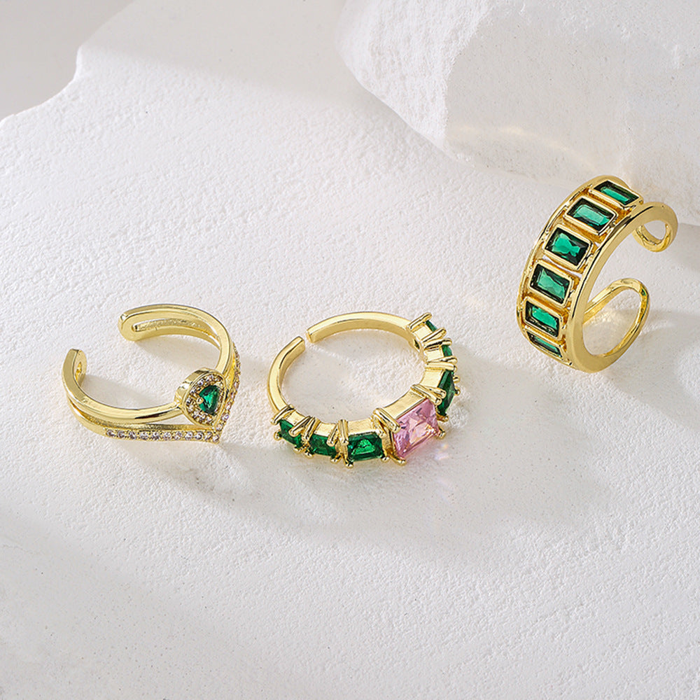Anello Aperto Geometrico da Donna in Rame con Placcatura in Oro 18K e Intarsio di Zirconi Verdi