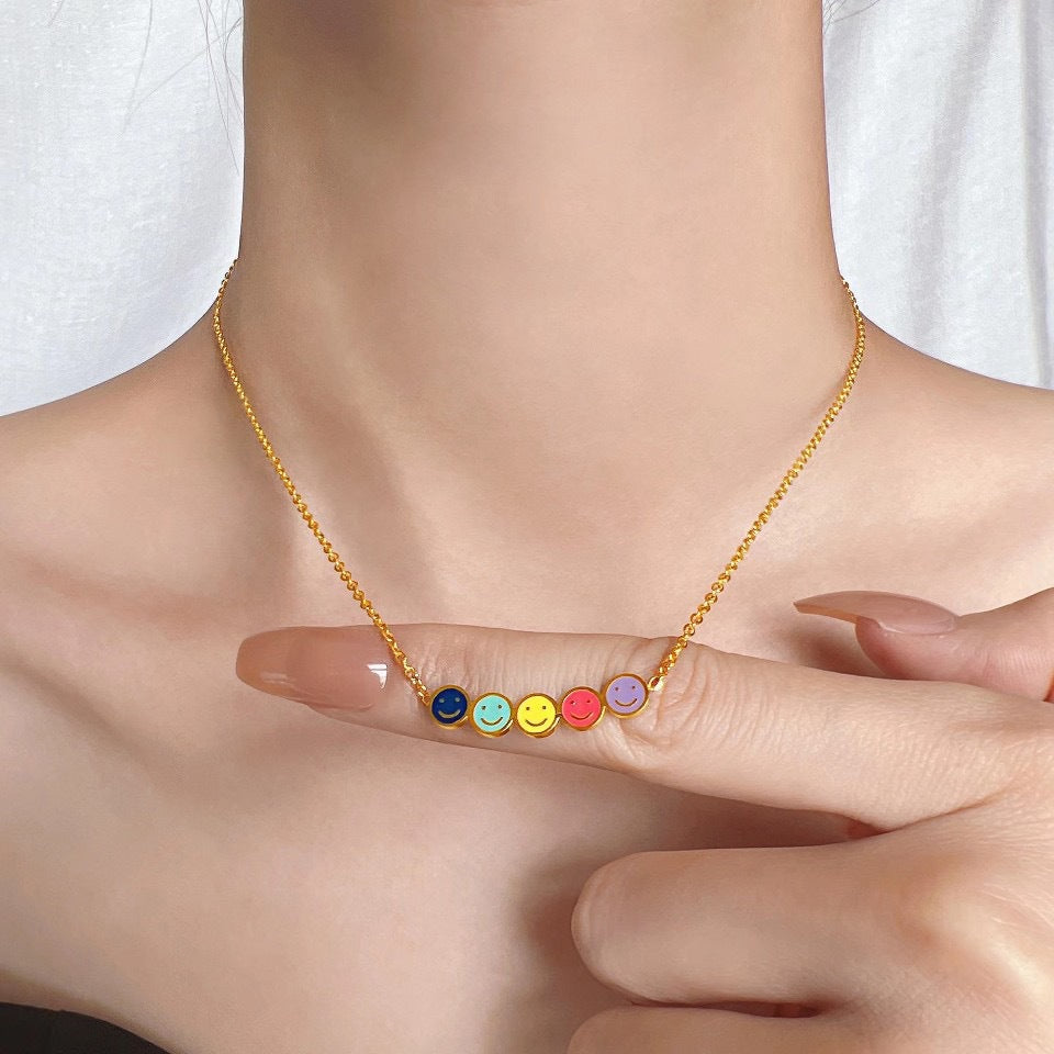 Minimalist Mini Smiley Face Necklace for Women and Men in Titanium Steel with Enamel Finish and Clavicle Chain Style