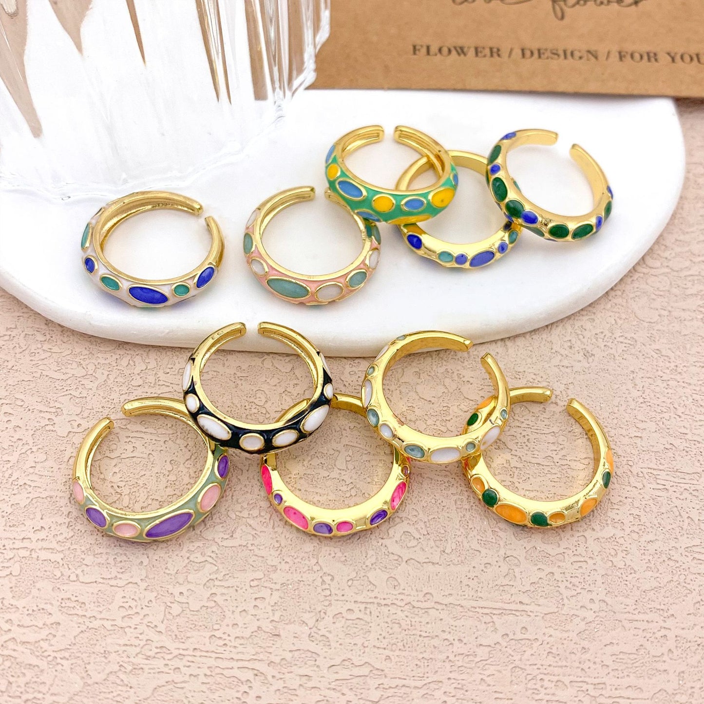 Anello regolabile aperto da donna vintage elegante in lega placcato oro con olio a goccia a pois geometrici