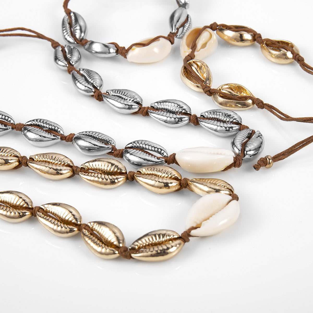 Collar ajustable de aleación con colgante geométrico de concha hecho a mano estilo "Street Snap" a la moda para mujer