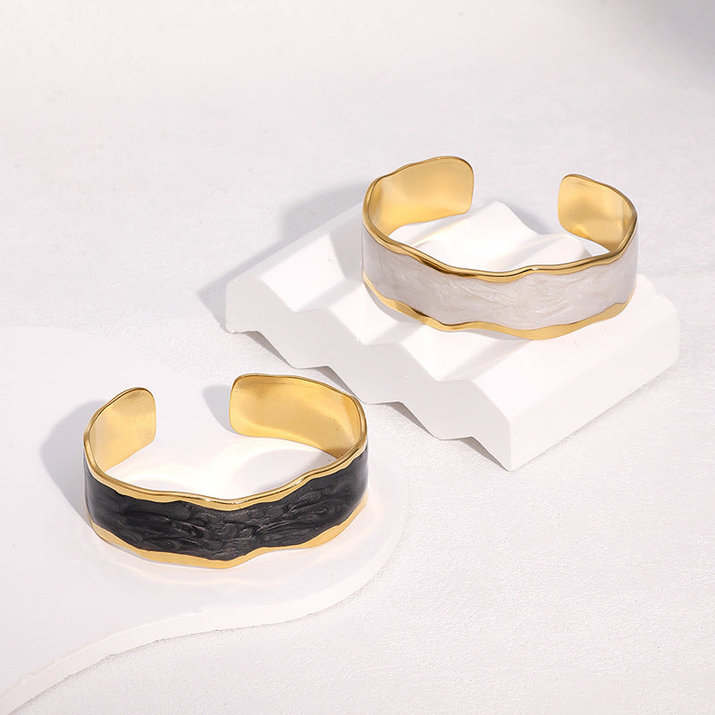 Bracciale Minimalista Geometrico in Acciaio Inossidabile Placcato Oro 18K e Finitura a Smalto da Donna