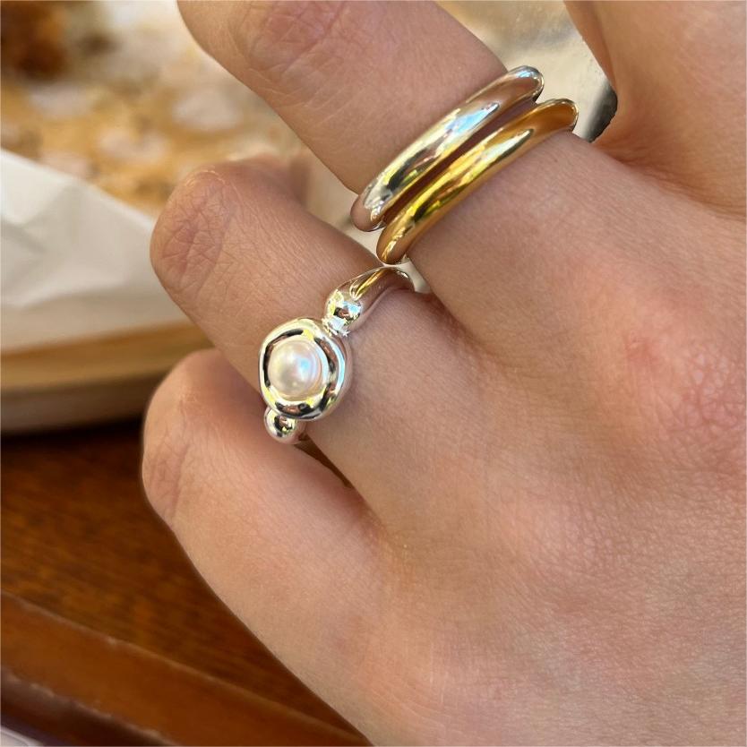 Anello minimalista a forma di cuore in argento sterling 925 con bordi geometrici sfaccettati da donna
