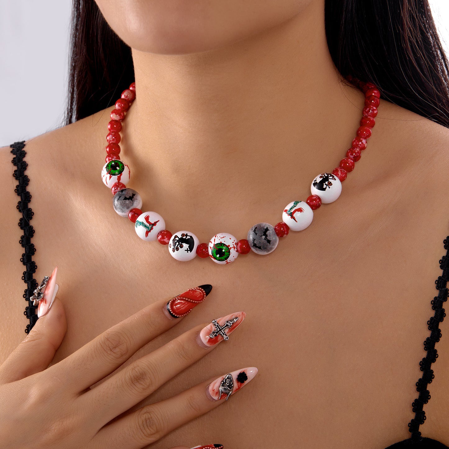 Collar gótico oscuro hecho a mano con cuentas de madera, estampado de murciélago y fantasma, colgante de forma geométrica, joyería unisex de Halloween