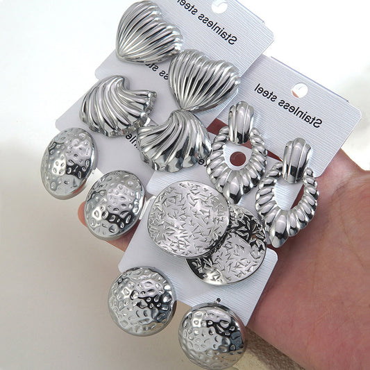 Pendientes de acero inoxidable geométricos con forma de corazón para mujer