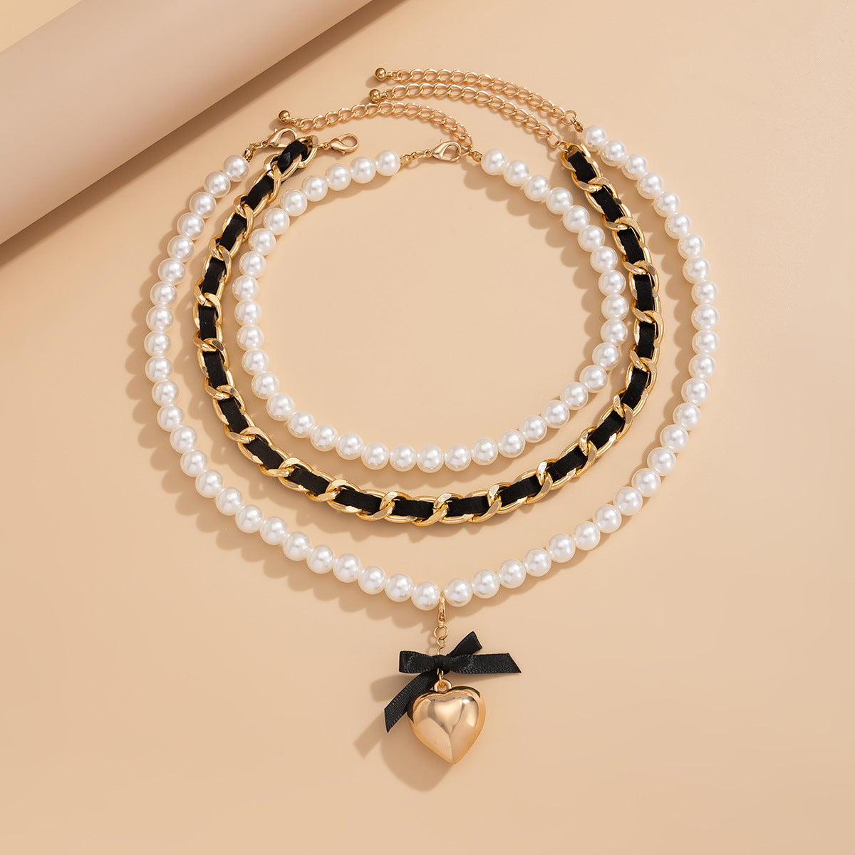 Fashion Heart Alloy Pendant Pearl Fabric Beaded Necklace Set for Women