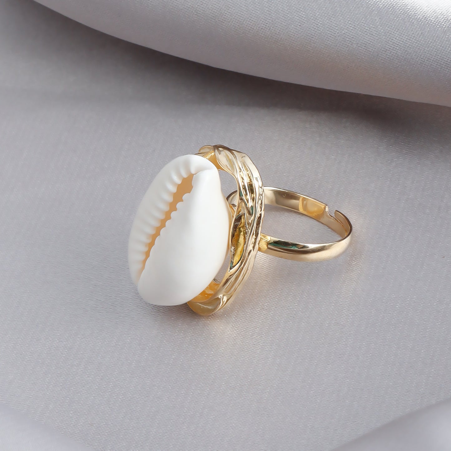Minimalist Geometric Shell Ring for Women with Plated Metal Band