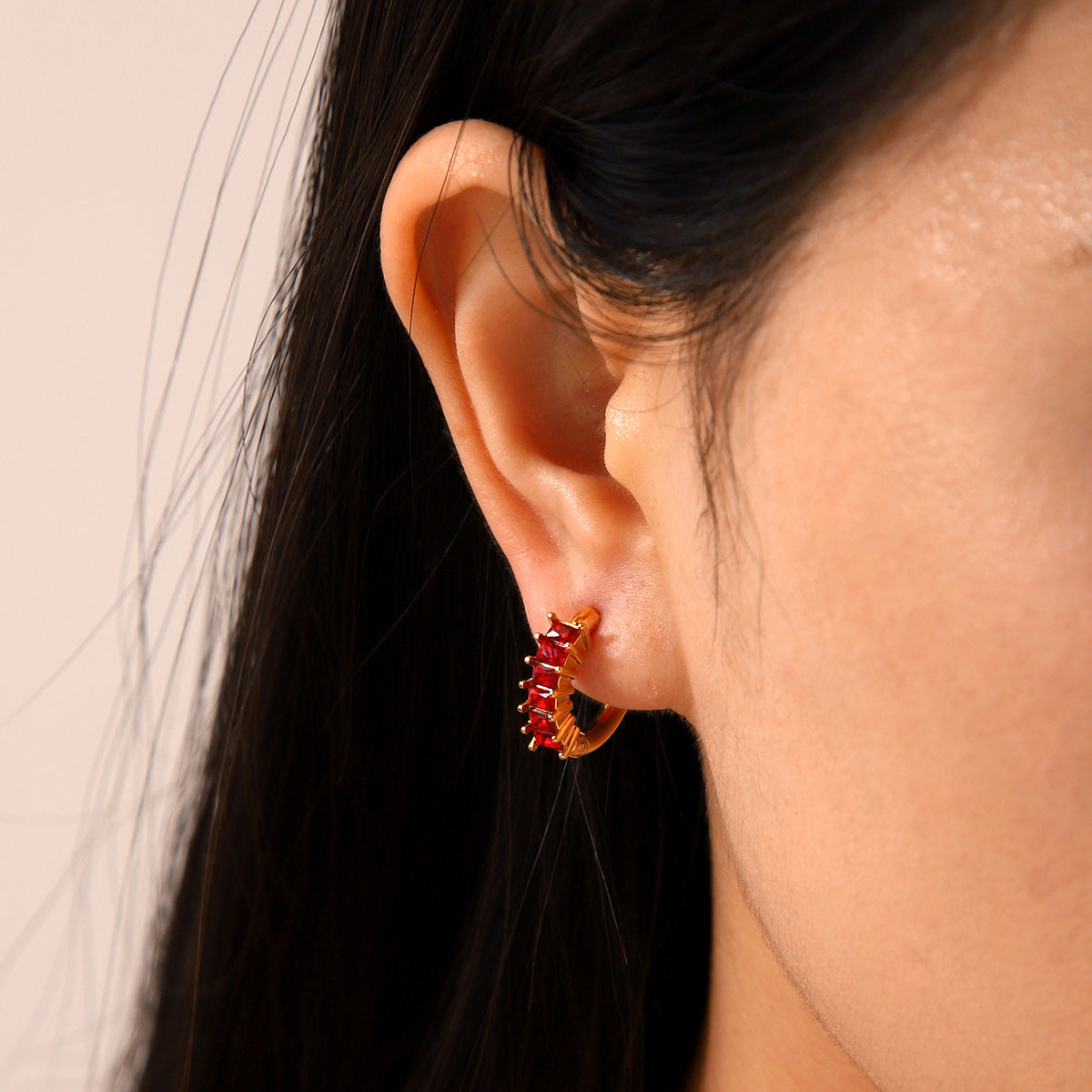 Minimalist Geometric Stainless Steel Gold-Plated Hoop Earrings with Zirconia Inlay for Women