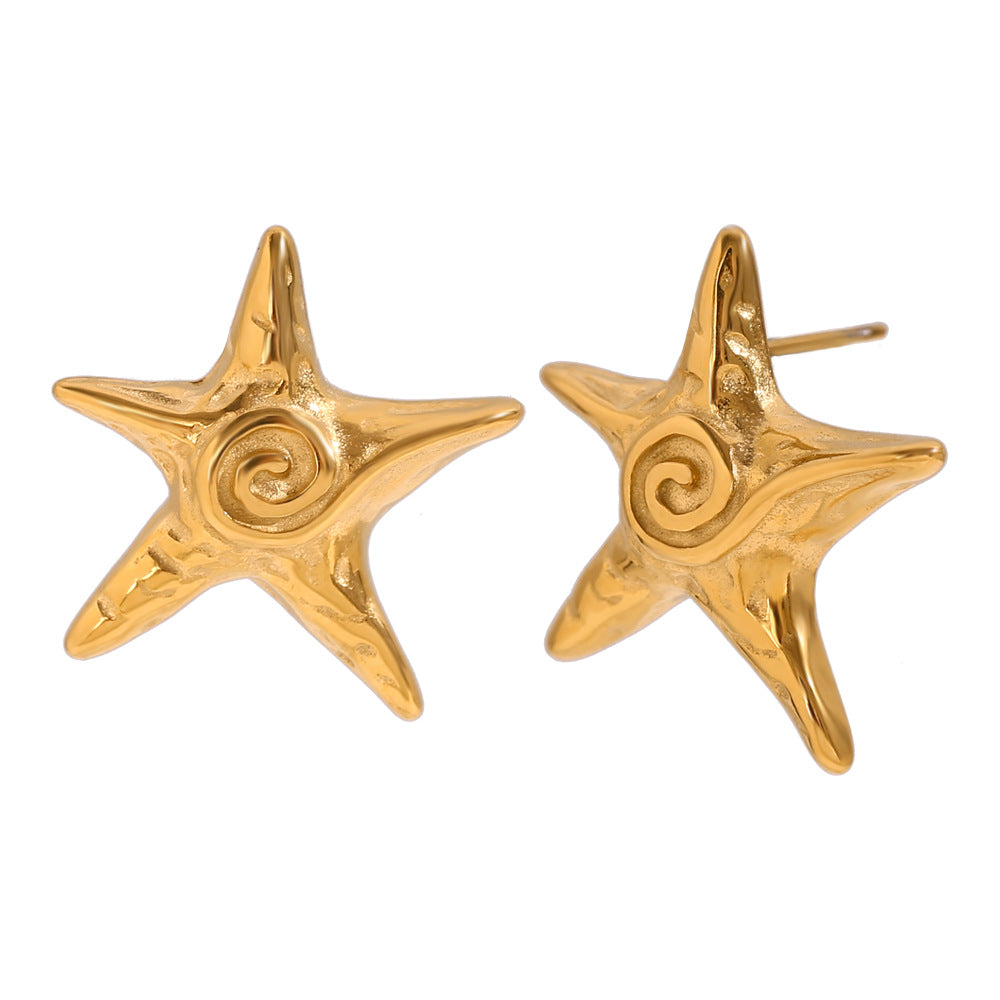 Vintage Star-Shaped Stainless Steel Necklace with 18K Gold Plating and Star Pendant for Women