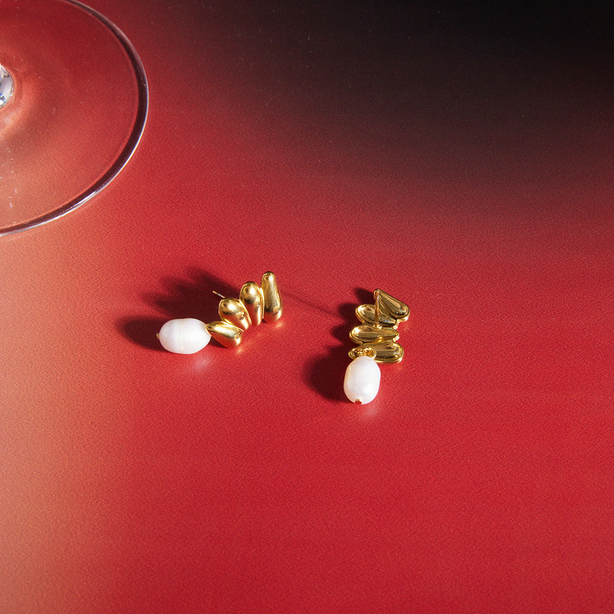 Geometric Stainless Steel PVD Gold Plated Freshwater Pearl Stud Earrings for Women