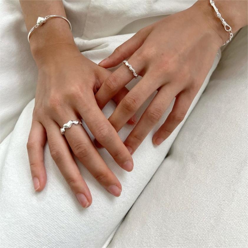 Minimalist Heart-Shaped 925 Sterling Silver Open Ring with Beveled Square Detail for Women