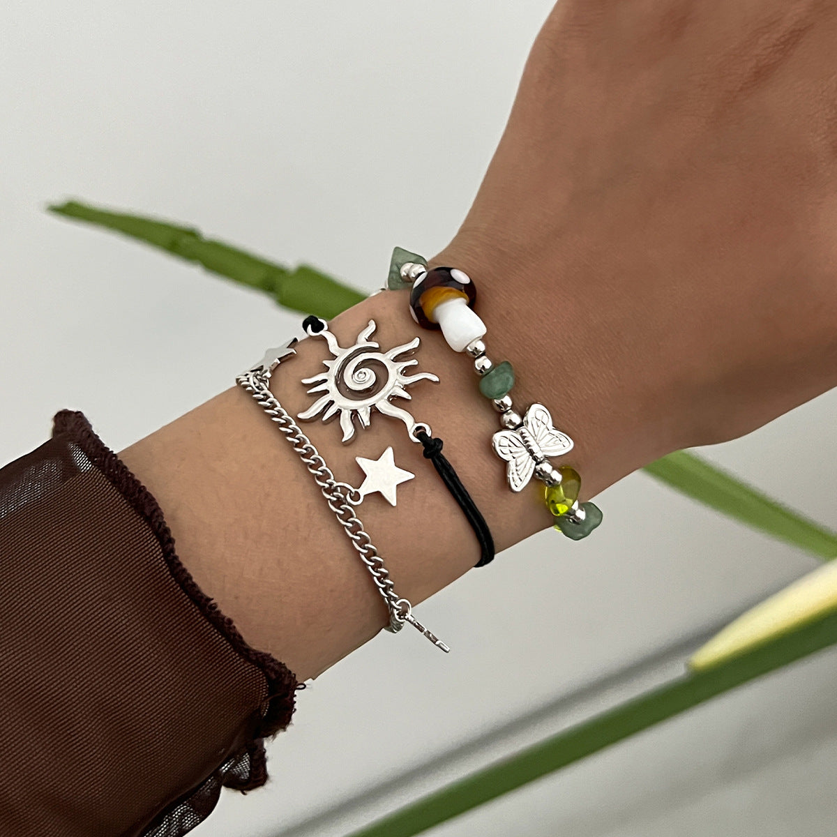Vintage Ethnic Star-Shaped Alloy Bracelet for Women with Butterfly Mushroom and Botanical Motifs Natural Sun and Star Accents Handmade