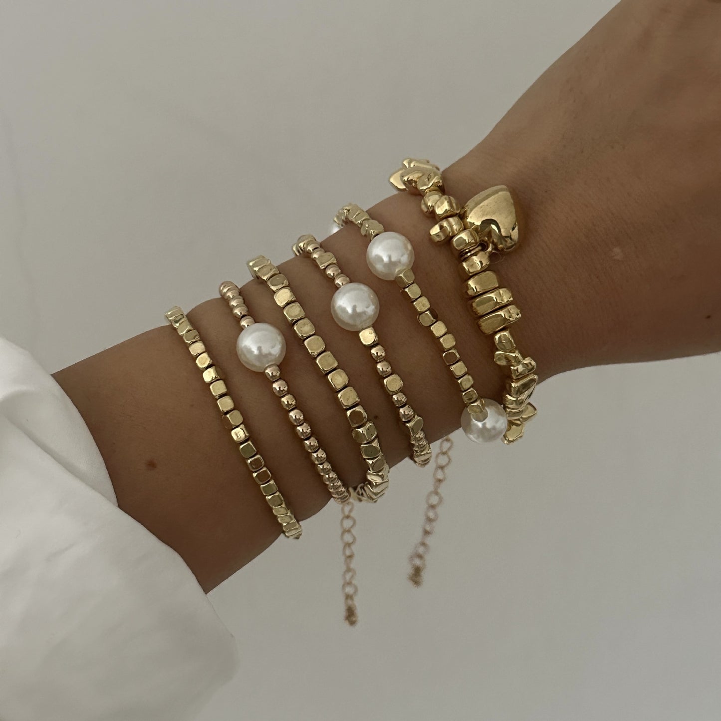 Sweet Streetwear Heart Geometric Acrylic Plated Bracelet with Pearl Inlay