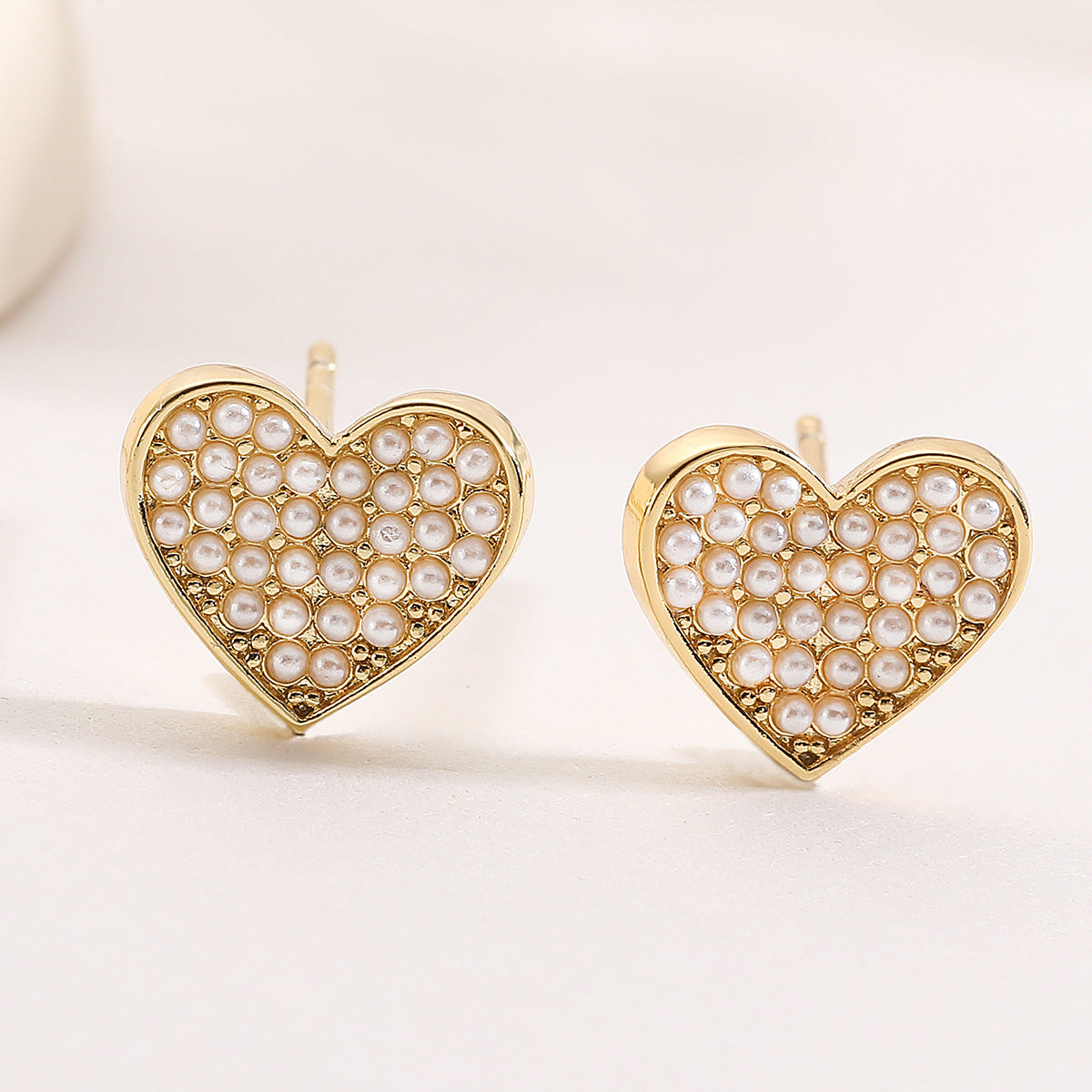 Minimalist 18K Gold Plated Brass Heart Pearl Stud Earrings for Women
