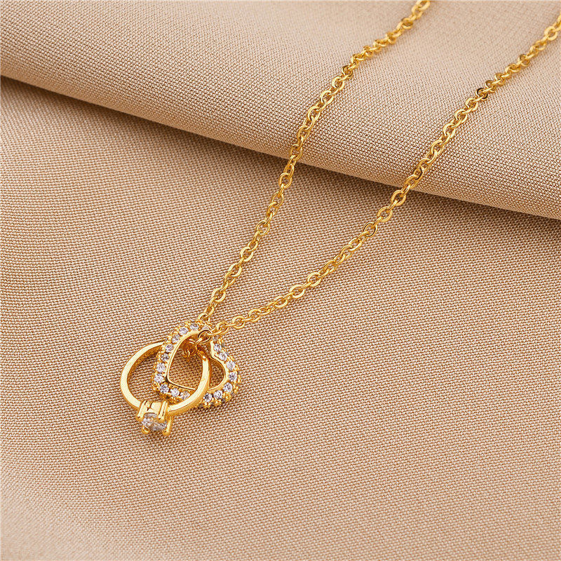 Luxury Heart-Shaped Rhinestone-Embellished Titanium Steel Necklace with Lip Chain for Women