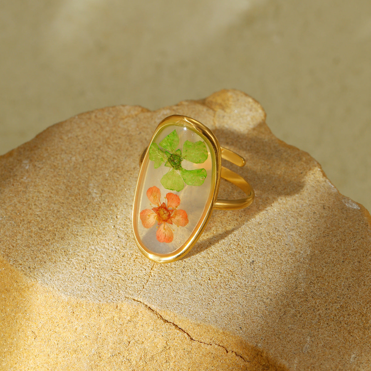 Elegante Anello Floreale in Acciaio al Titanio con Finitura a Smalto da Donna, Stile Lusso Minimalista, Fascia Regolabile