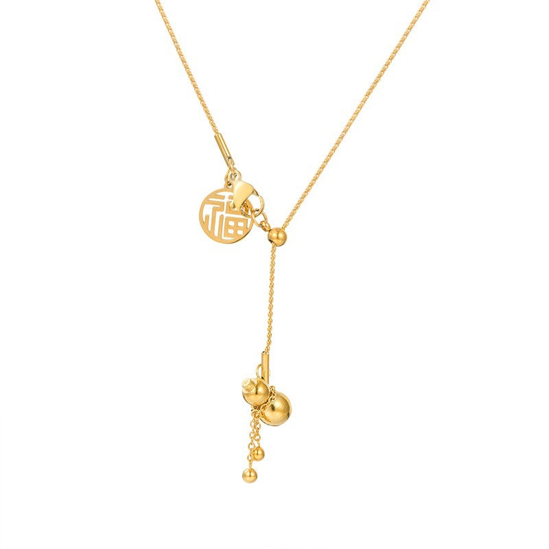 Collar colgante de lujo con forma de calabaza y borlas en acero de titanio con chapado en oro para mujer