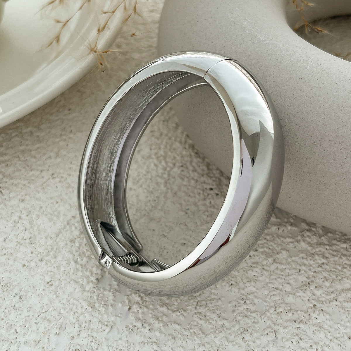 Bracciale da donna in lega placcata oro con finitura a specchio, esagonale geometrico, stile vintage