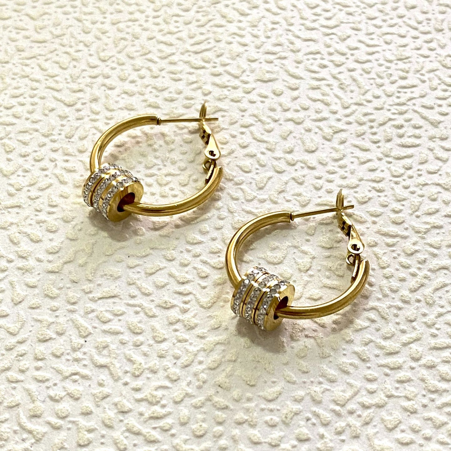 Luxury Elegant Round Titanium Steel Hoop Earrings for Women