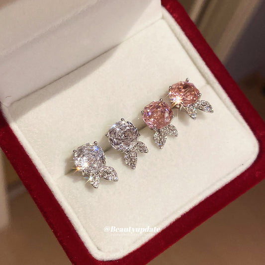 Elegantes pendientes de circonitas con forma floral para mujer en acero inoxidable con diseño minimalista de lujo