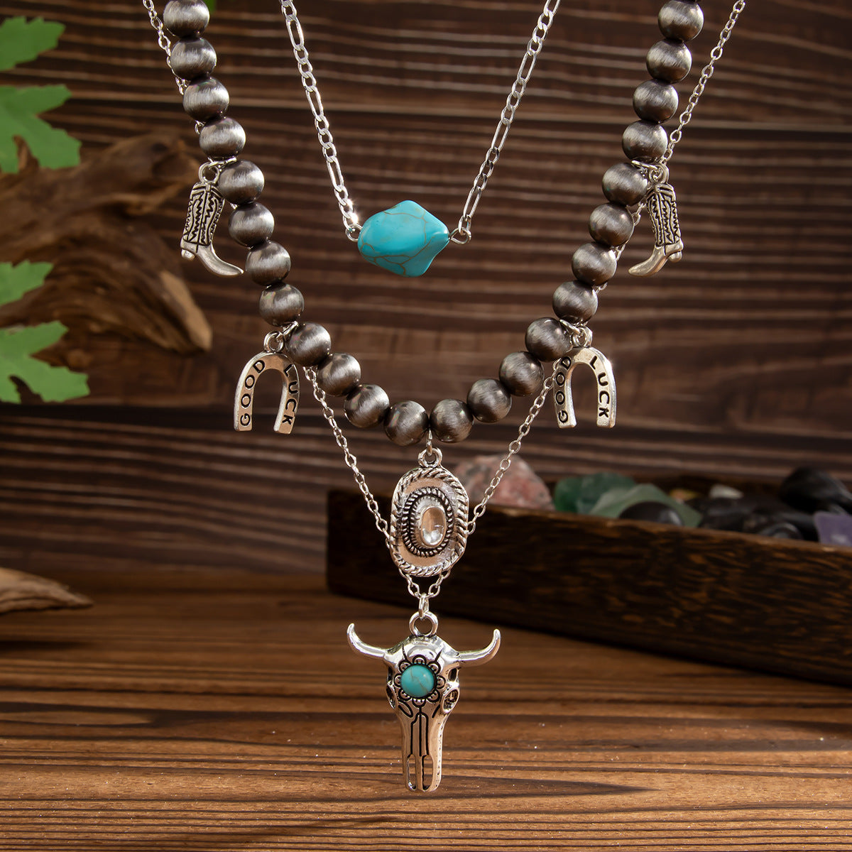 Collar de cadena con dije de aleación chapada en capas para mujer, estilo vintage, con diseño de toro y corazón