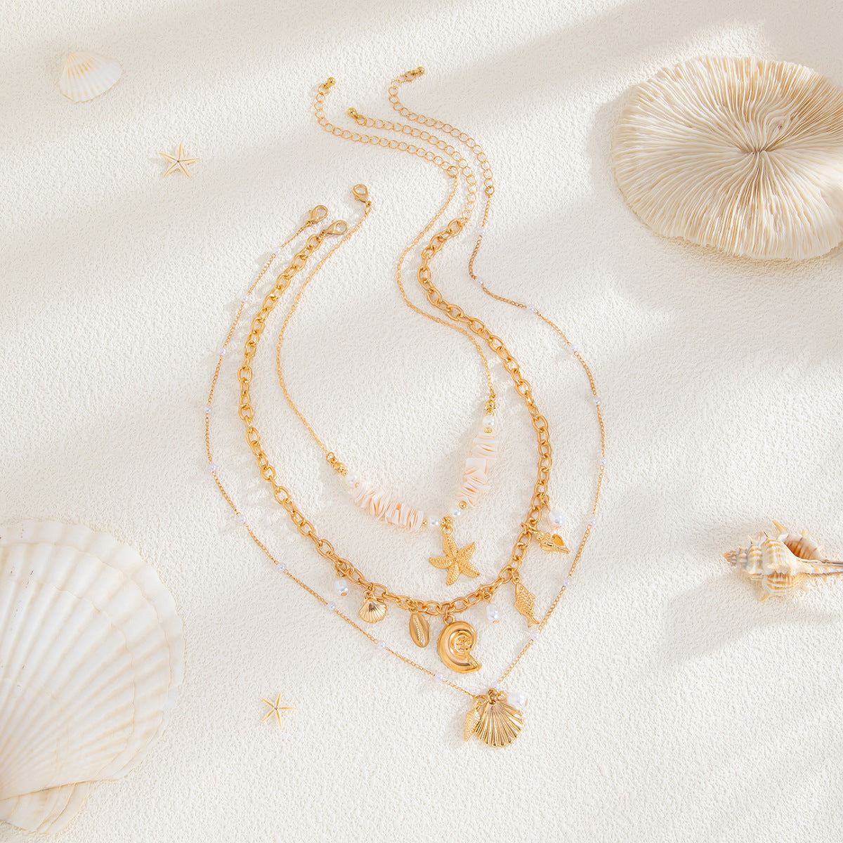 Sweet Plated Alloy Starfish & Conch Shell Pendant Necklace with Imitation Pearl for Women