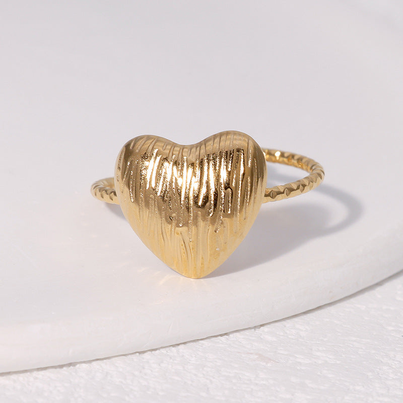 Luxury Minimalist Heart-Shaped Stainless Steel Ring with 18K Gold Plating for Women