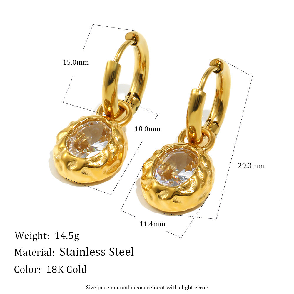 Orecchini a Cerchio Minimalisti Ovali in Acciaio Inossidabile Placcato Oro 18K con Texture Martellata e Piccolo Zircone