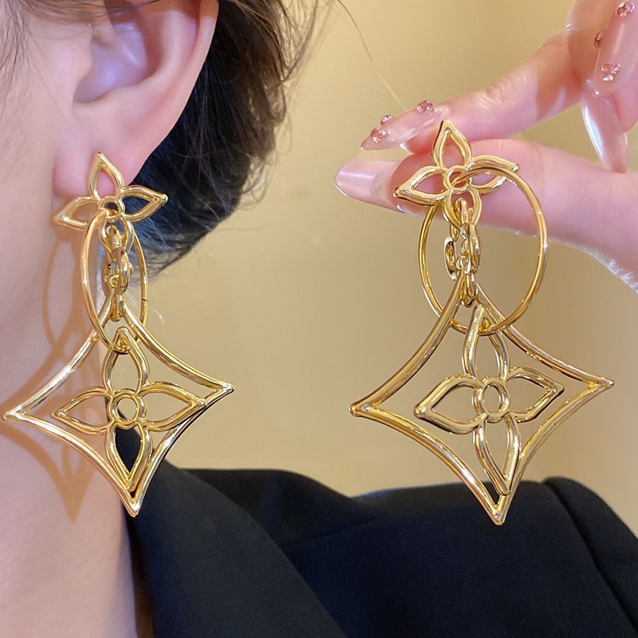 18K Gold Plated 925 Sterling Silver Hollow Floral and Geometric Rhombus Dangle Earrings for Women with Minimalist and Edgy Aesthetic
