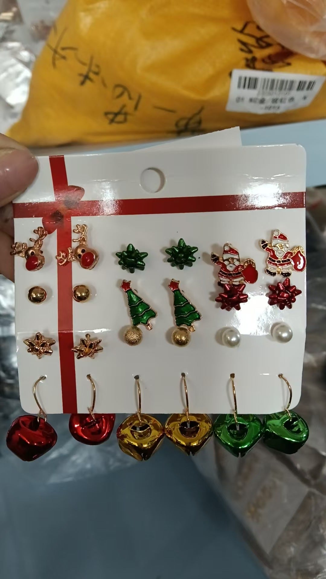 Set Orecchini Natalizi 12 Pezzi in Lega Placcata per Donna, Albero di Natale Babbo Natale Campana, Gioielli Regalo per le Feste