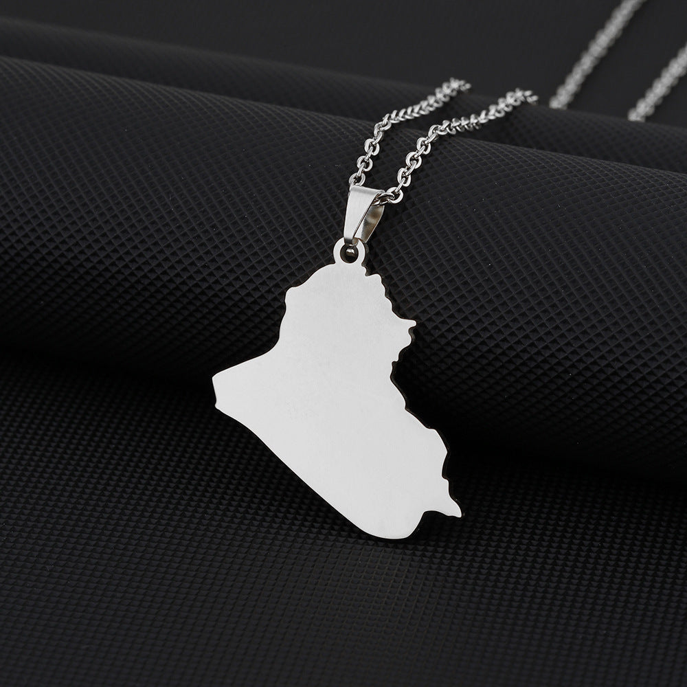 Collana con ciondolo geometrico di moda in acciaio inossidabile con charm in acciaio al titanio e finitura placcata, unisex