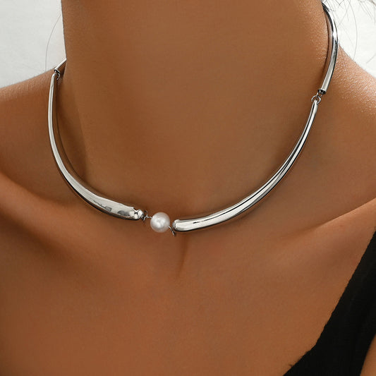 Minimalist Geometric Pearl Necklace for Women with Copper Hook Clasp and Adjustable Length Chain