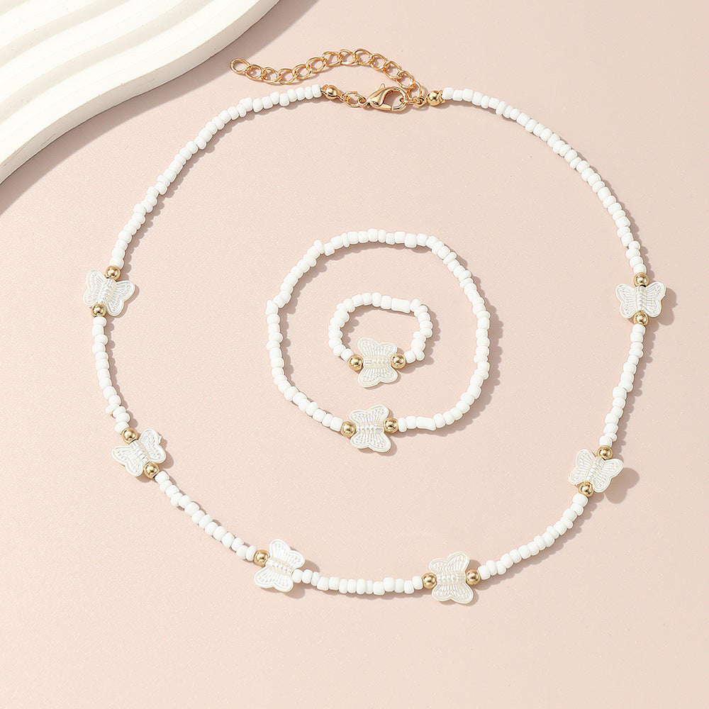 Juego de collar con cuentas de cristal con forma de mariposa para niñas con cadena de cuentas redondas, joyería de estilo princesa minimalista