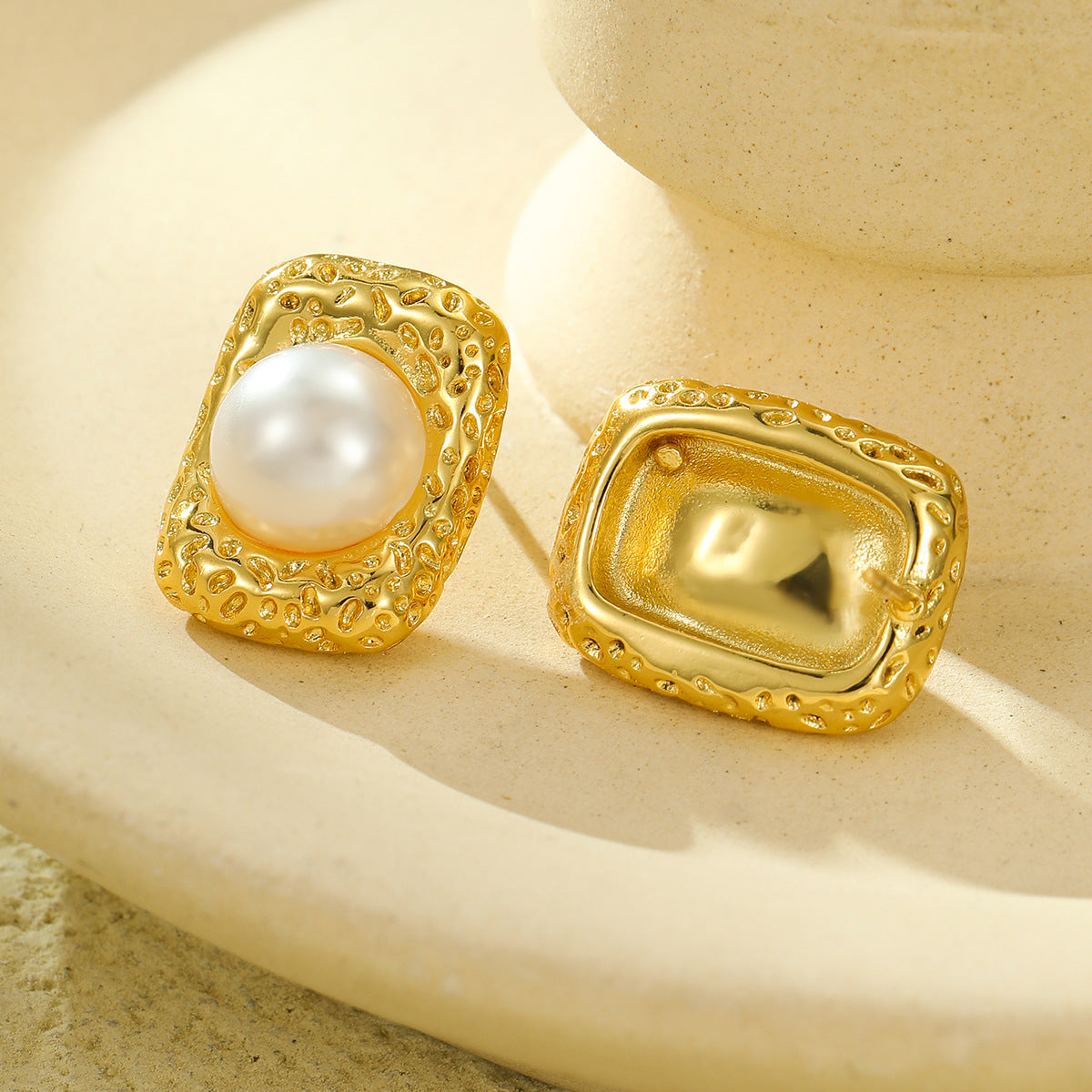 Vintage Style Square Hammered Titanium Steel Earrings with 18K Gold Plating and Pearl Inlay