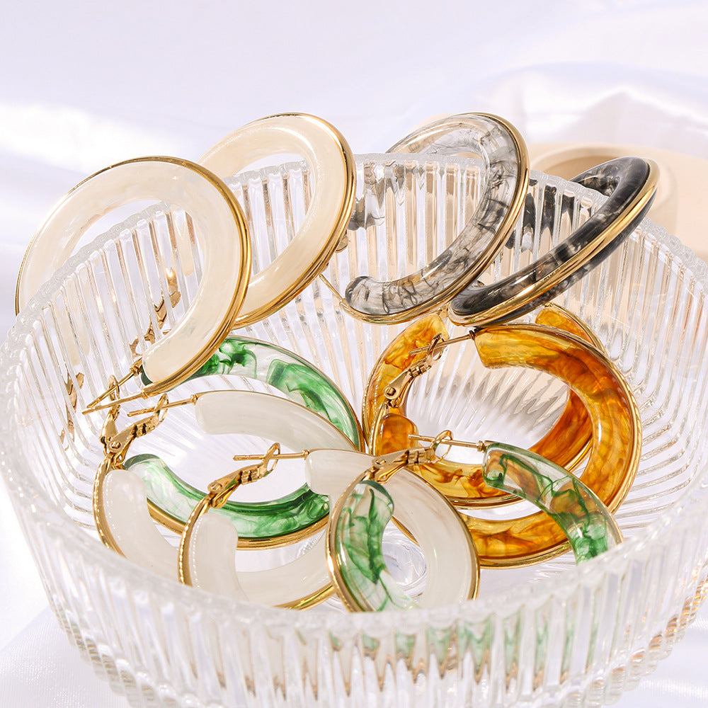Minimalist Geometric Stainless Steel Ear Cuffs with 18K Gold Plating and Hollow Circle Design for Women