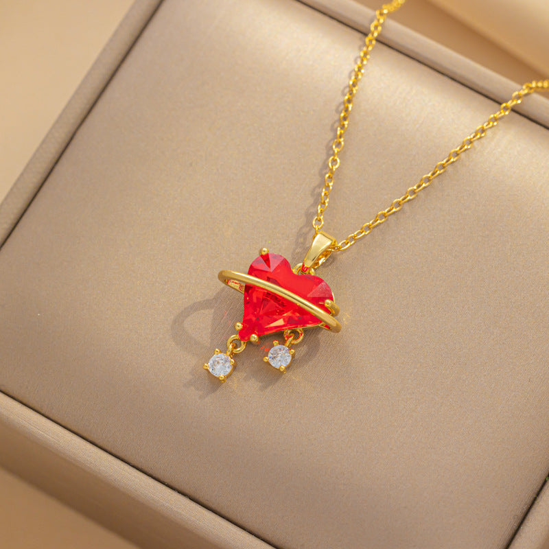 Sweet Heart-Shaped Titanium Steel Necklace for Women with Rhinestone Inlay and Plated Finish